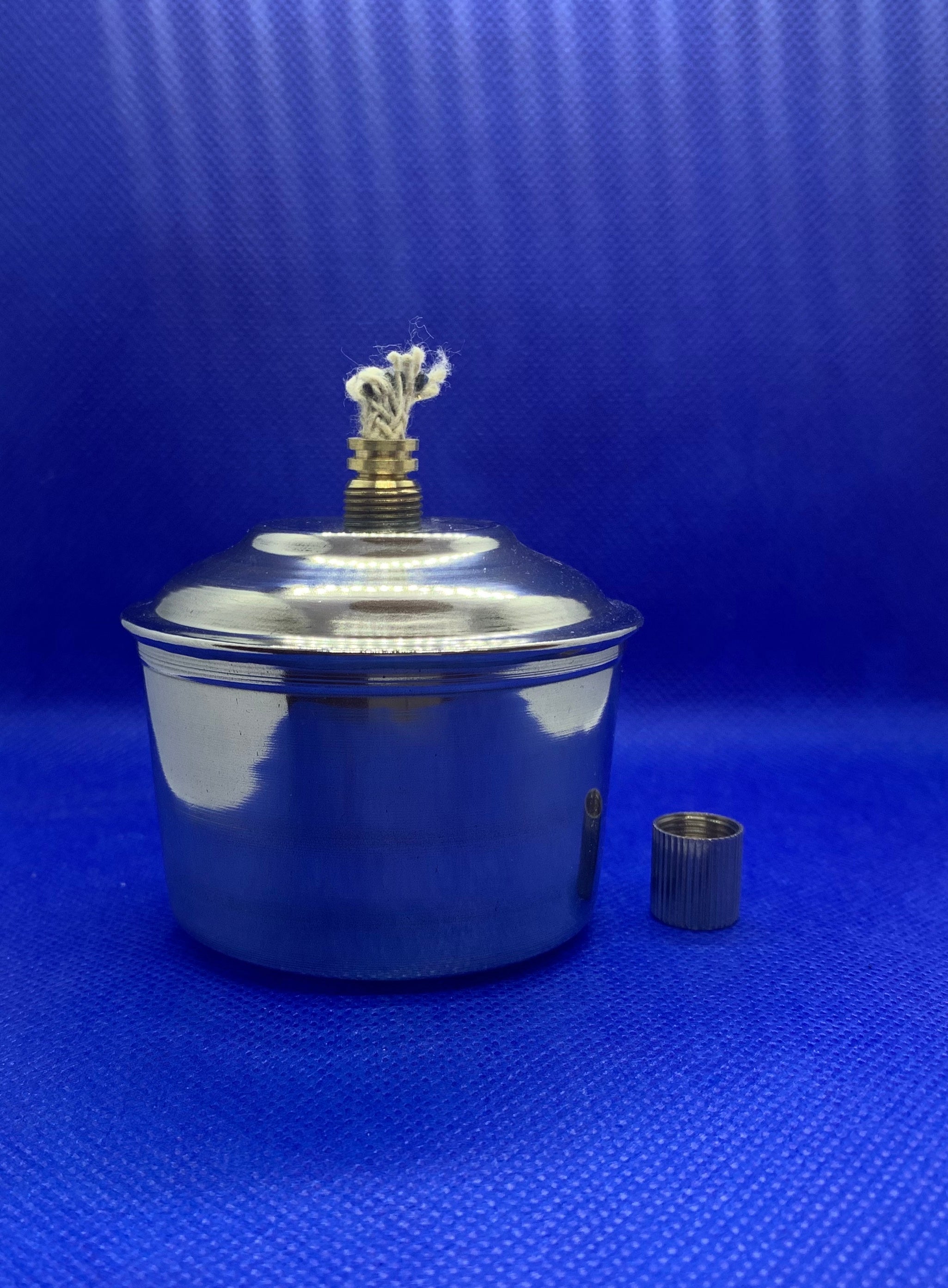 MECHERO METÁLICO CON CIERRE HERMÉTICO